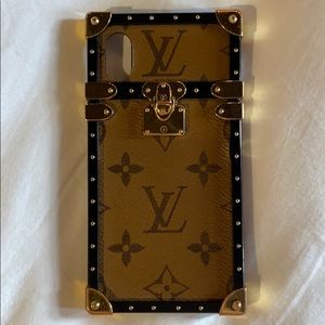 Louis Vuitton trunk case for iPhone X/XS